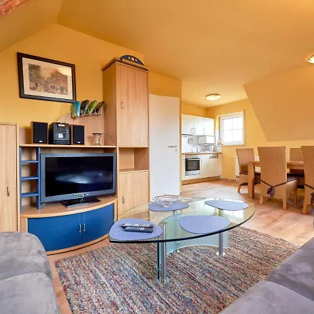 Haus Am - Apt. 02 Appartamento Sellin (Rugen)